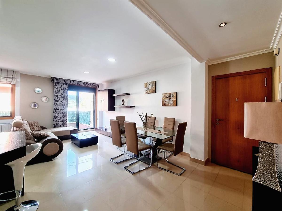 Apartamento Con Terraza Y Piscina ريبيرا المظهر الخارجي الصورة