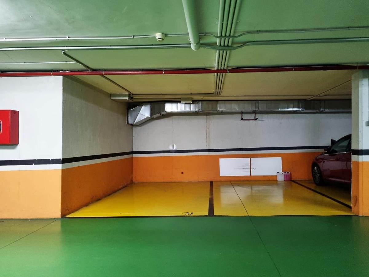 Apartamento Con Terraza Y Piscina ريبيرا المظهر الخارجي الصورة