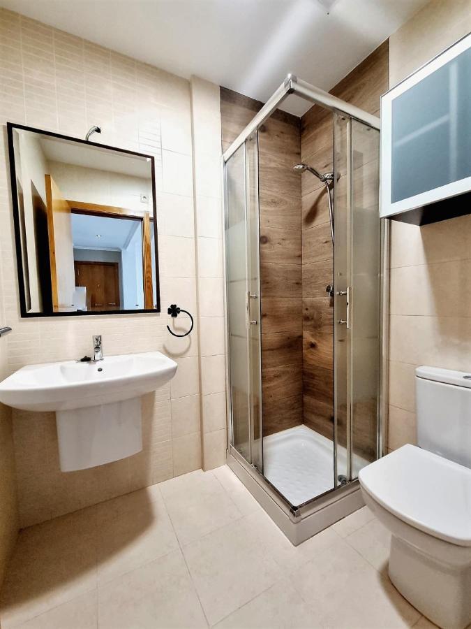 Apartamento Con Terraza Y Piscina ريبيرا المظهر الخارجي الصورة